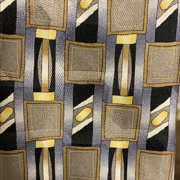 Ties - Picture 4 of 5